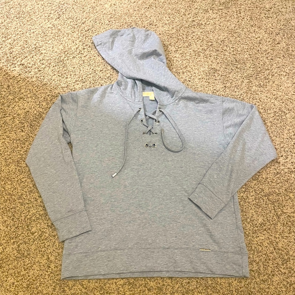 michael kors sweatshirt top, sz medium, like new